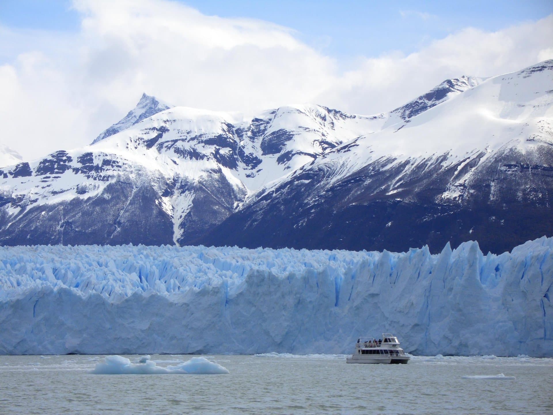 A boat in front of the Perito Moreno Glacier